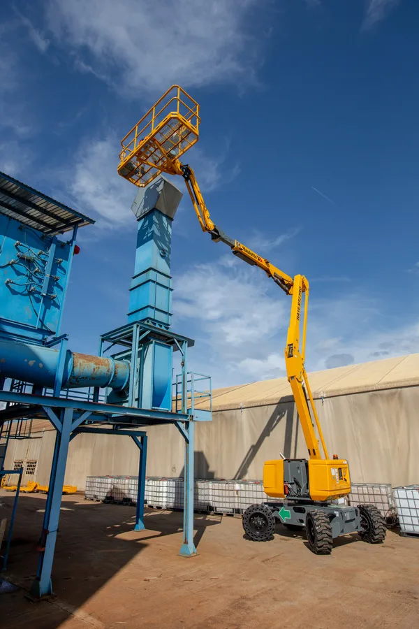 nacelle articulée 16m diesel